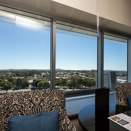 Calamvale Hotel Suites And Conference Centre Brisbane Exterior photo